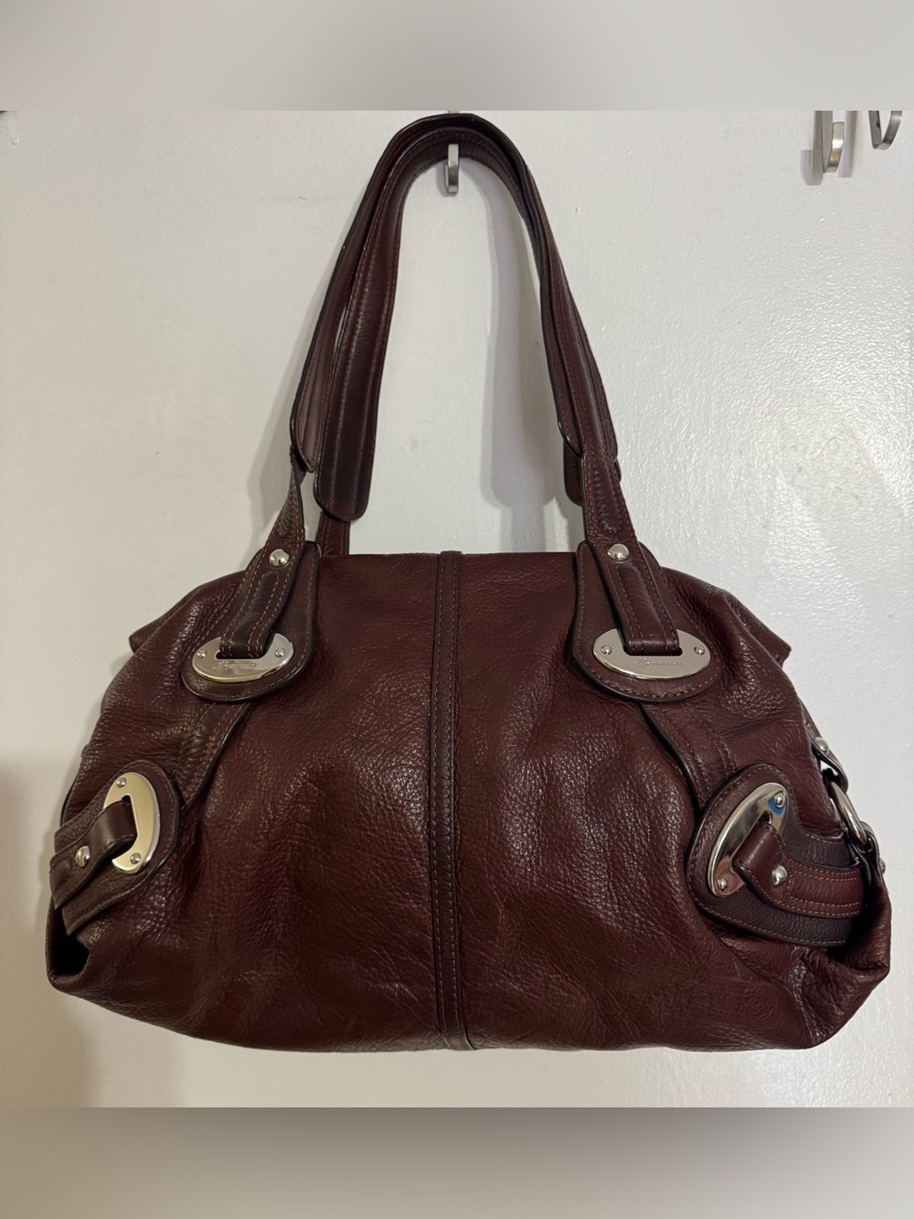 b. makowsky Chocolate Brown Leather Shoulder Bag with Silver Hardware EUC
